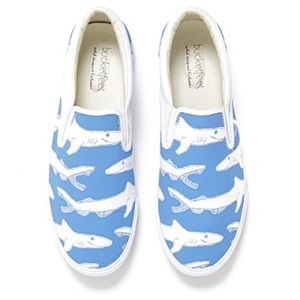 🌊 FLASH SALE bucketfeet simon the shark sneaker